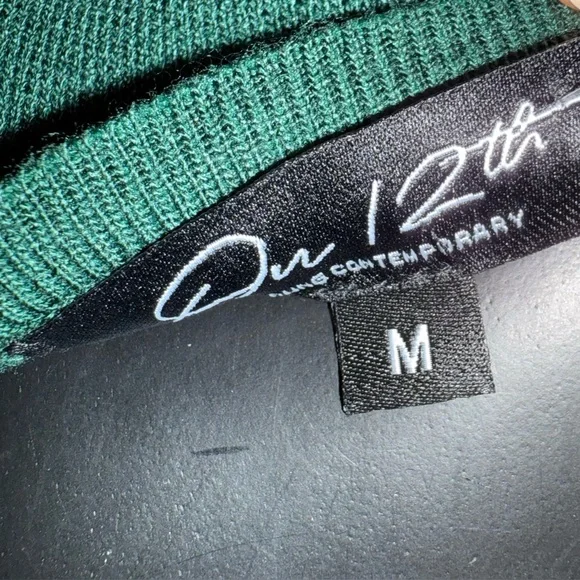 Elegant Green Sleeveless Cardigan - Picture 5 of 6